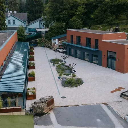 Loft Fabrika Выхне