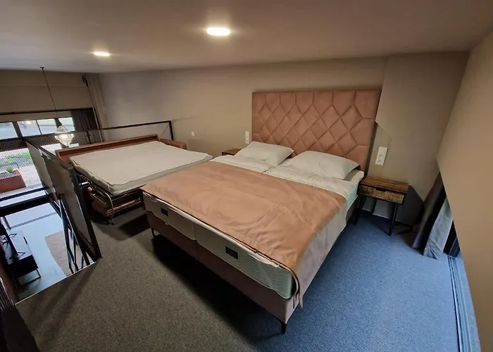 Loft Fabrika * Vyhne